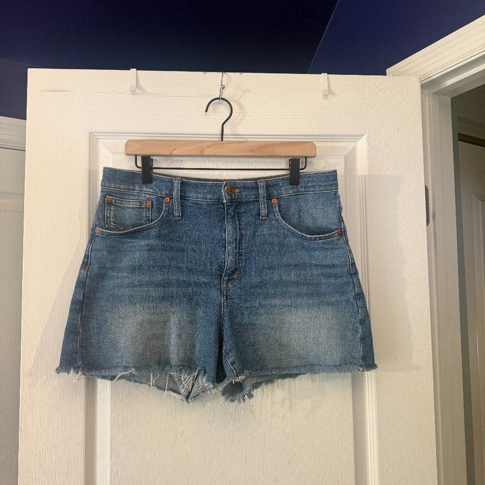 EUC - Madewell - High Rise Denim Shorts - Size 30